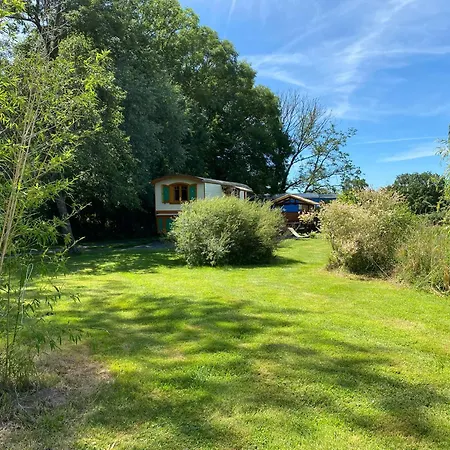 Roulottes Des Combrailles *