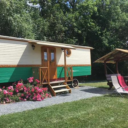 Roulottes Des Combrailles Campingplatz