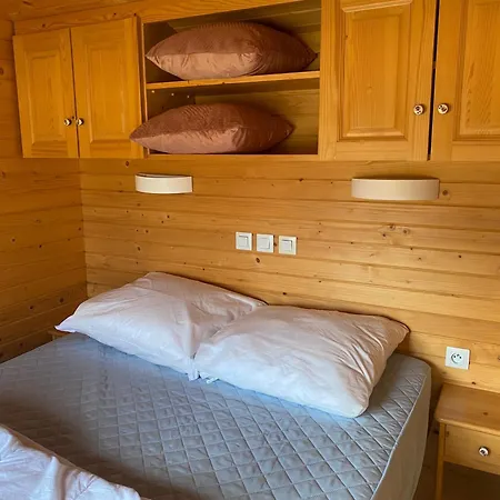 Roulottes Des Combrailles Campingplatz