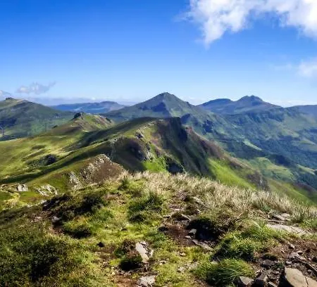 Roulottes Des Combrailles * Saint-Pardoux (Puy-de-Dome)