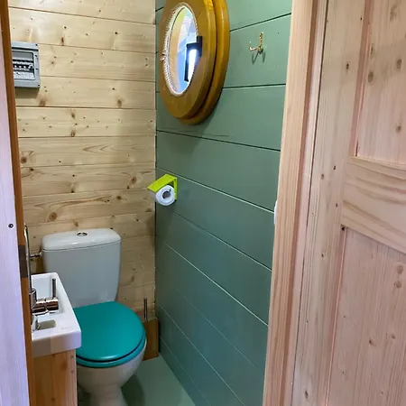 Roulottes Des Combrailles Campingplatz *