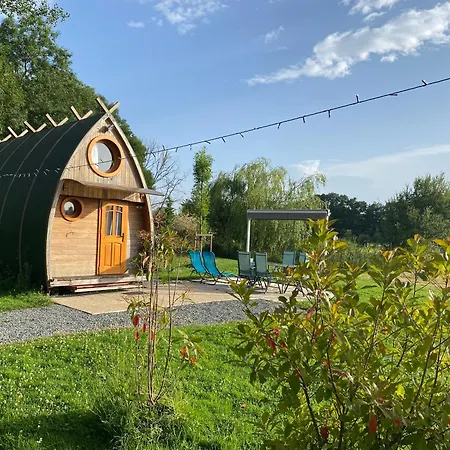 Roulottes Des Combrailles * Saint-Pardoux (Puy-de-Dome)